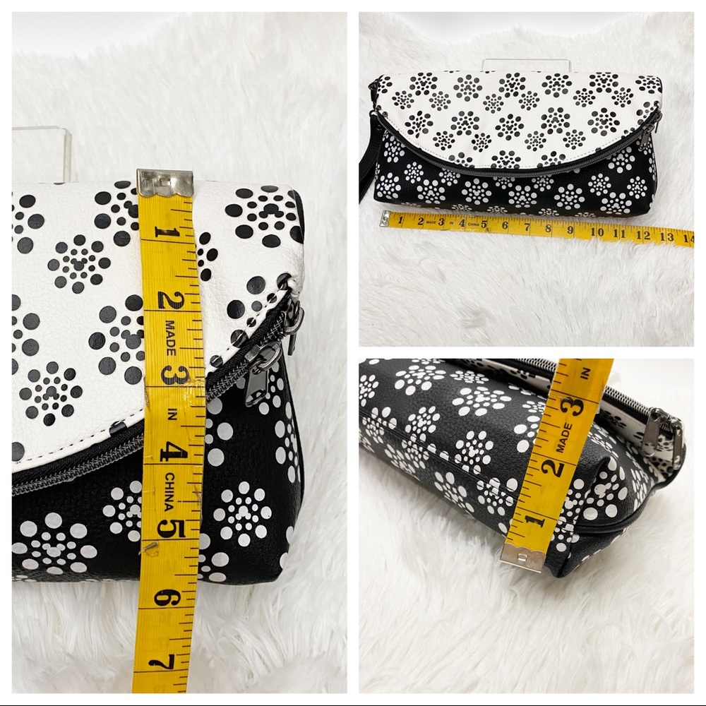 Disney Parks Hidden Mickey Clutch/Wristlet - Picture 8 of 8